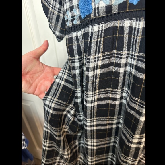 ANTHROPOLOGIE A+ Sarah Tunic Dress Black White Plaid Blue Floral Embroidered - Picture 6 of 15